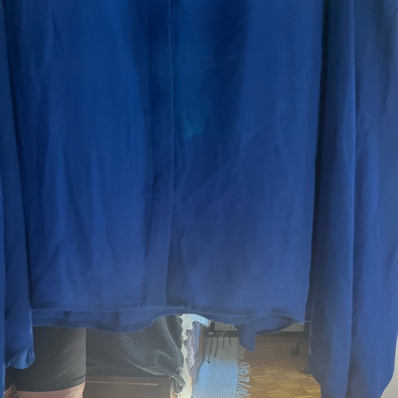 Business Top - Picture 3 of 6